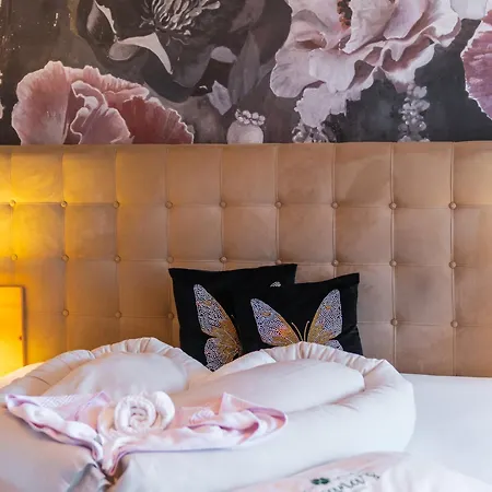 Sylvana's Wohlfuehl ホテル 4*